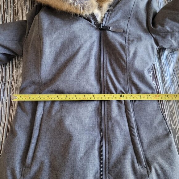 NWOT Aritzia Babaton St. Moritz Parka (XXS) - Picture 12 of 15